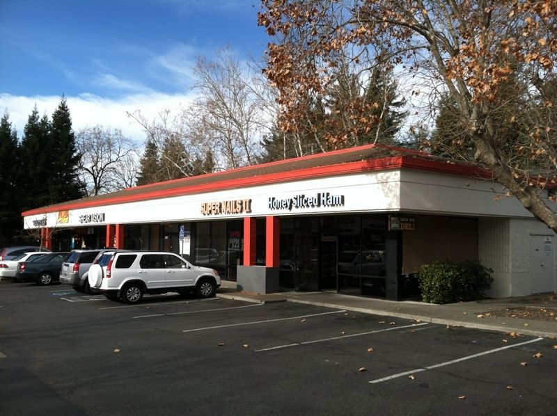 Guerneville Road Plaza: 1331 Guerneville Road, Santa Rosa, CA 95403